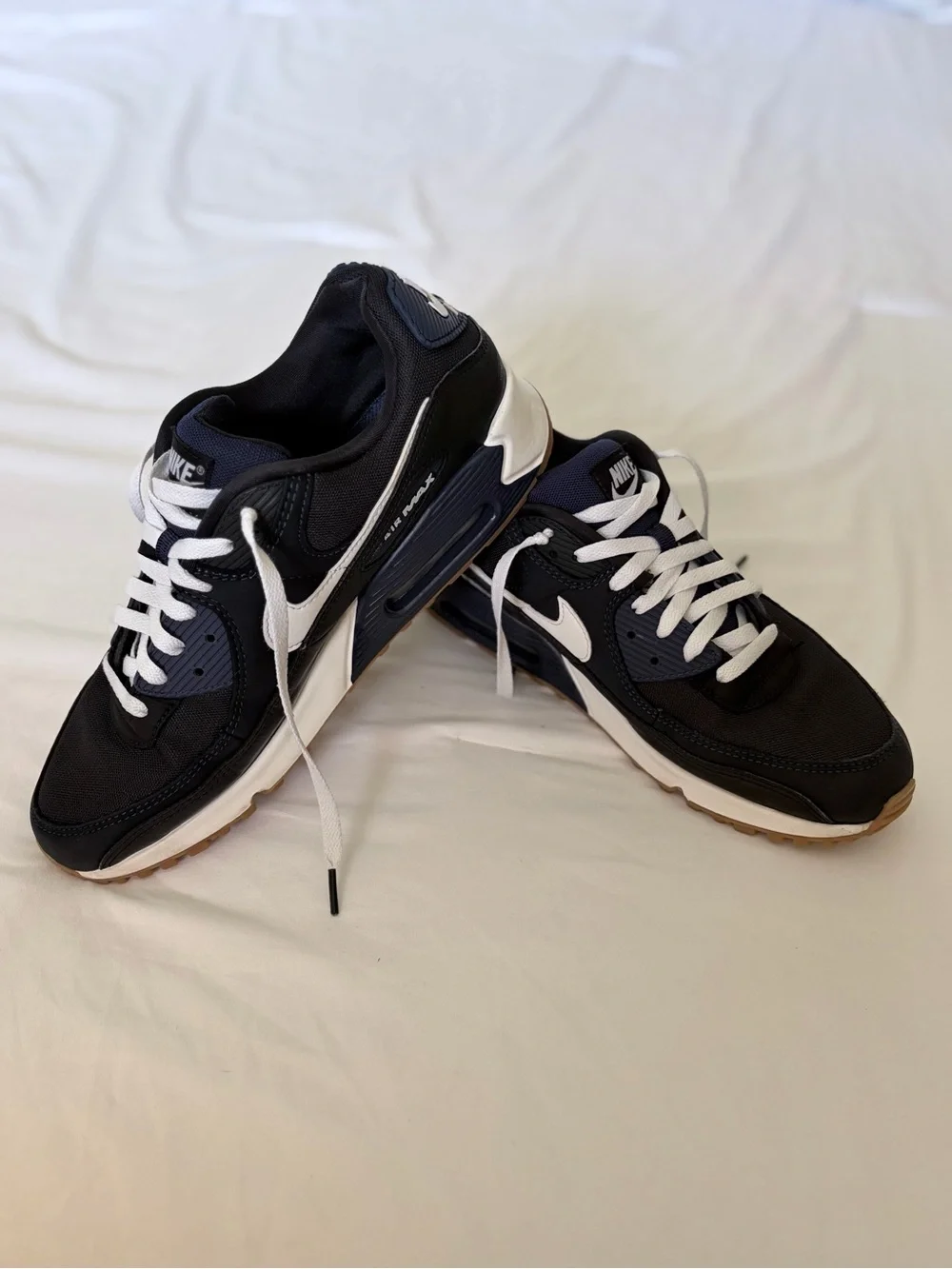 Nike Air Max 90 Black & White Gum Sole Sneakers Men’s 11
